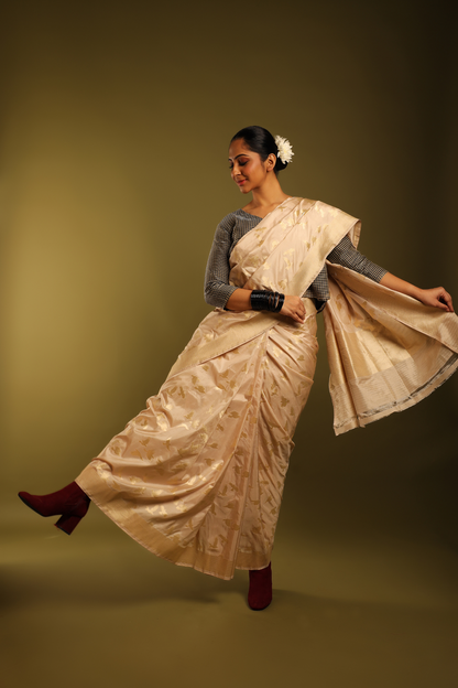 Serene Frost Ivory With Muted Golden Bird Motifs