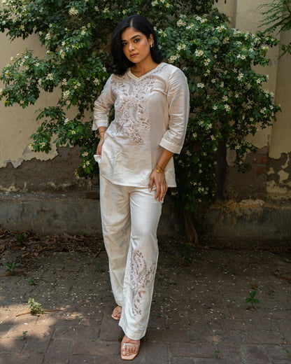 Chikankari Co ord in White Pure Chanderi Silk with Soft Pink n Dusty Mauve embroidery