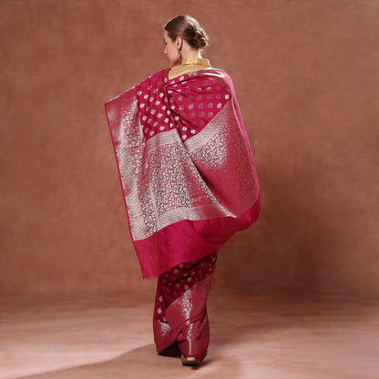 Elegant Rani Pure Silk Elegance with Woven Muted Gold Motifs